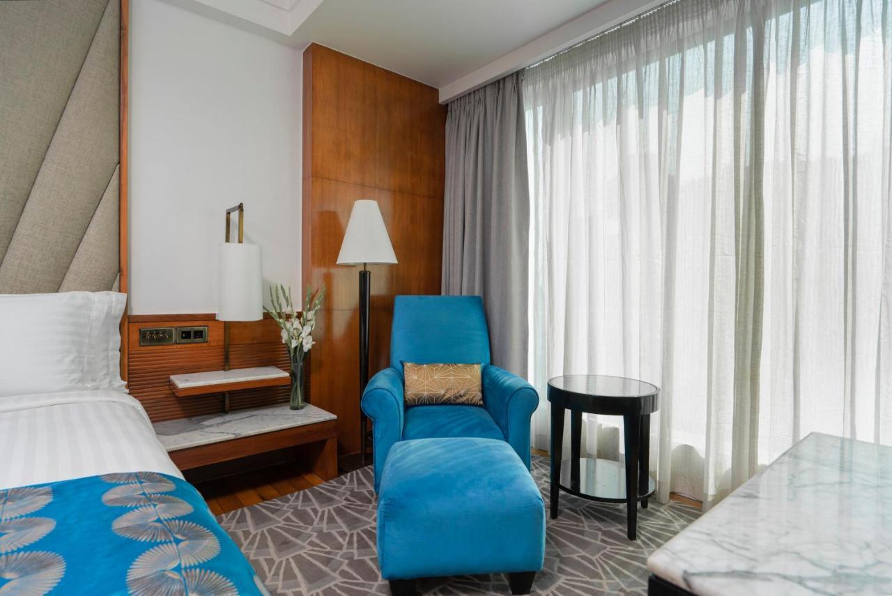 Intercontinental Marine Drive Mumbai By Ihg Hotel Kültér fotó